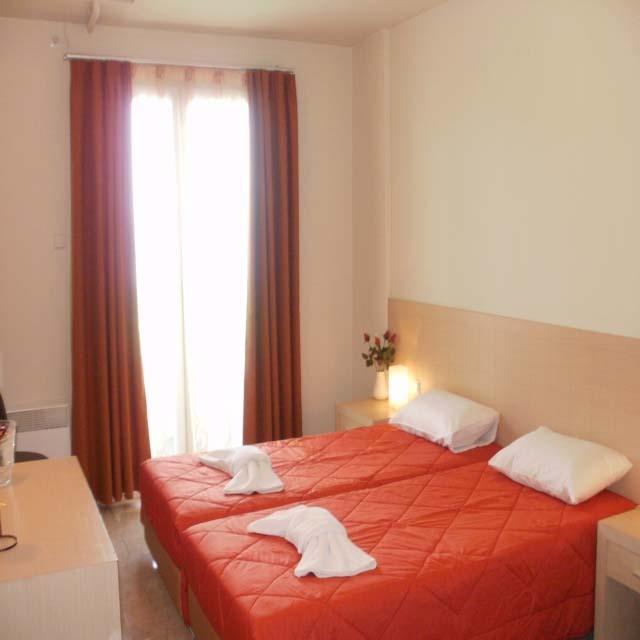 Amfitrion Hotel Agios Konstantinos  Екстер'єр фото